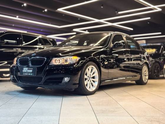 BMW 320i 2.0 16V GASOLINA 4P AUTOMÁTICO BMW 320i 2.0 16V GASOLINA 4P AUTOMÁTICO